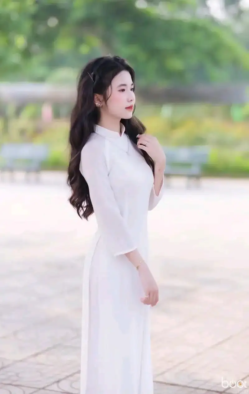 gái xinh mặc áo dài 24