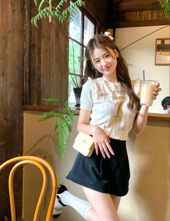 gái xinh trung quốc mặc váy ngắn 25