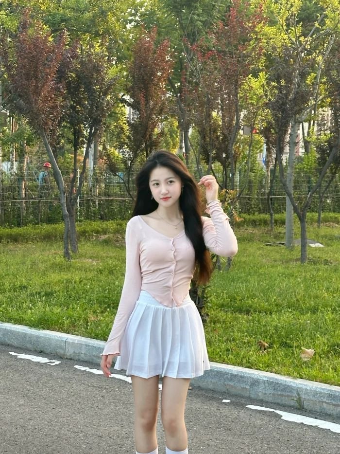 gái xinh trung quốc mặc váy ngắn 3